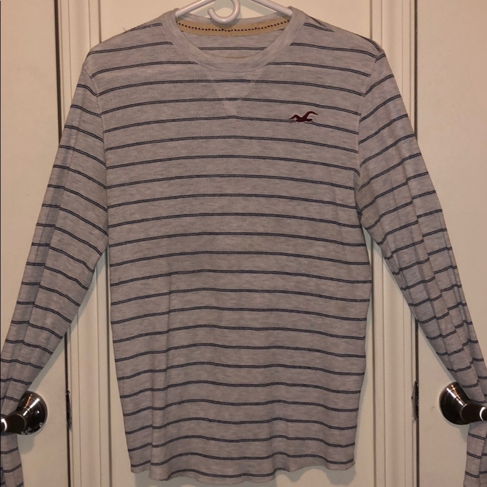 Long-Sleeve Hollister T-shirt
